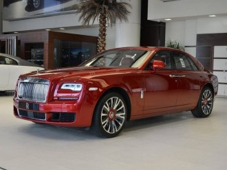 Rent Rolls Royce Ghost Red